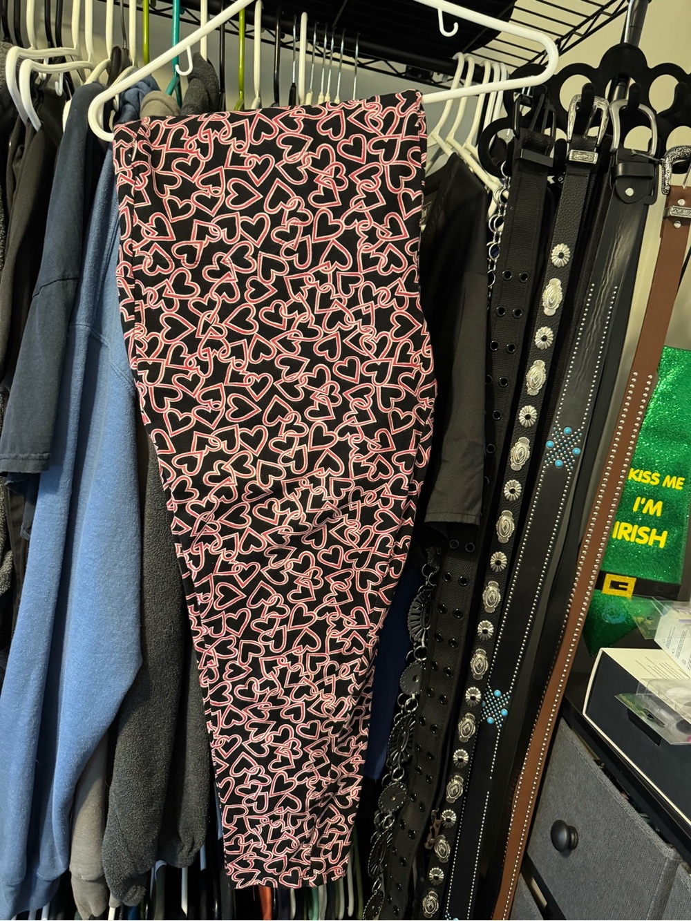 Black & Pink Heart Print Leggings